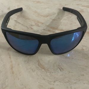 Never worn new Costa Del Mar sunglasses
